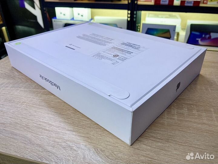 Macbook air 13 m3 8/256