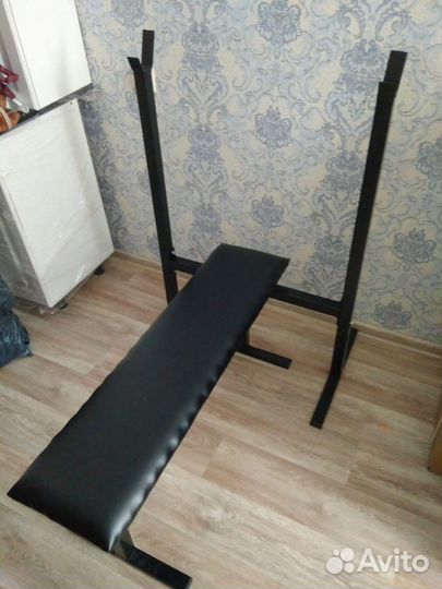 Лавка для жима + стойки новые