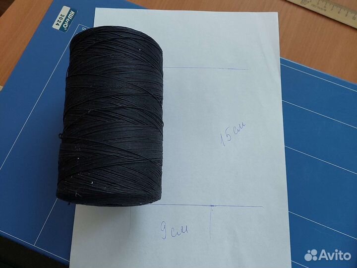 Нитки особопрочные глянцевые чёрные СССР