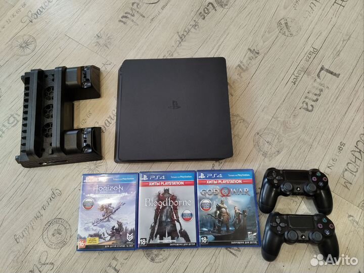 Sony playstation 4 slim (чёрная)
