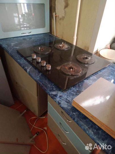 Кухонный гарнитур угловой бу