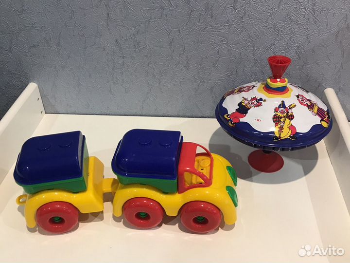 Развивающие игрушки