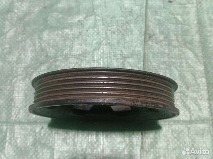 Шкив насоса гидроусилителя Volkswagen Passat B5