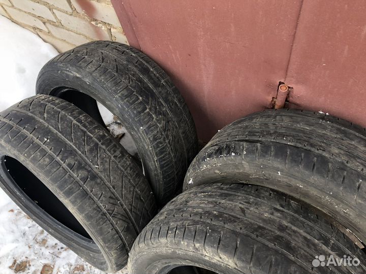 Goodyear EfficientGrip 215/55 R16
