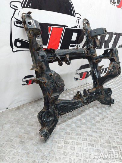 Подрамник передний Suzuki Grand Vitara II рестайли