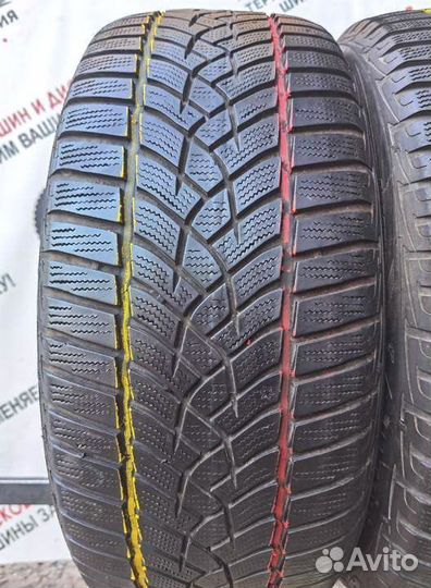 Goodyear UltraGrip Performance 225/50 R17 98V