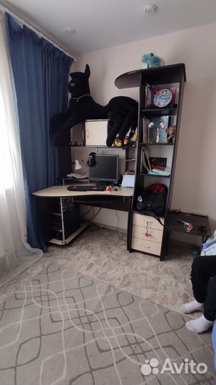 Компьютерный стол