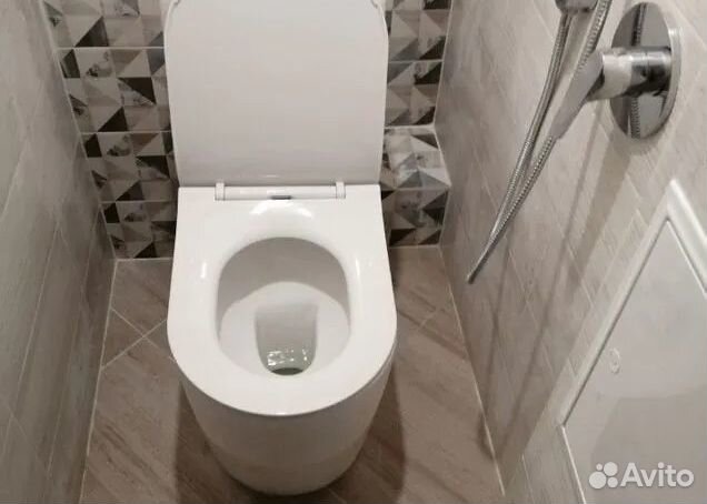 Ремонт установка унитаза. Сантехник Одинцово