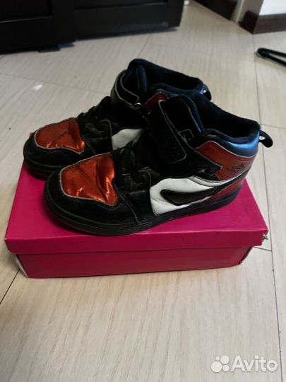 Отдам вещи на мальчика