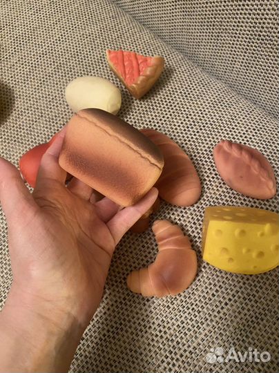 Игрушки резиновые Продукты