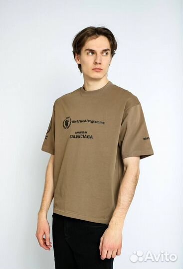 Футболка Balenciaga