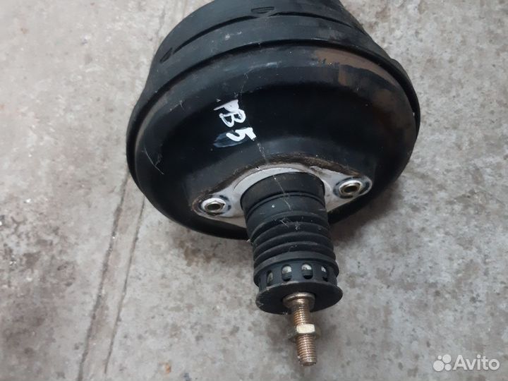 Трубка вакуума Volkswagen passat b5