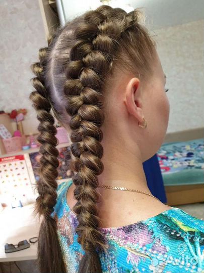 Плетение объемных кос, канекалон, афрорезинки