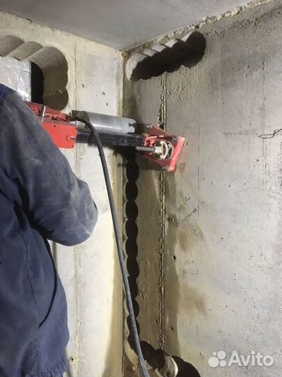 Алмазное бурение отверстий