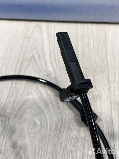 Датчик abs абс перед Nissan qashqai J10