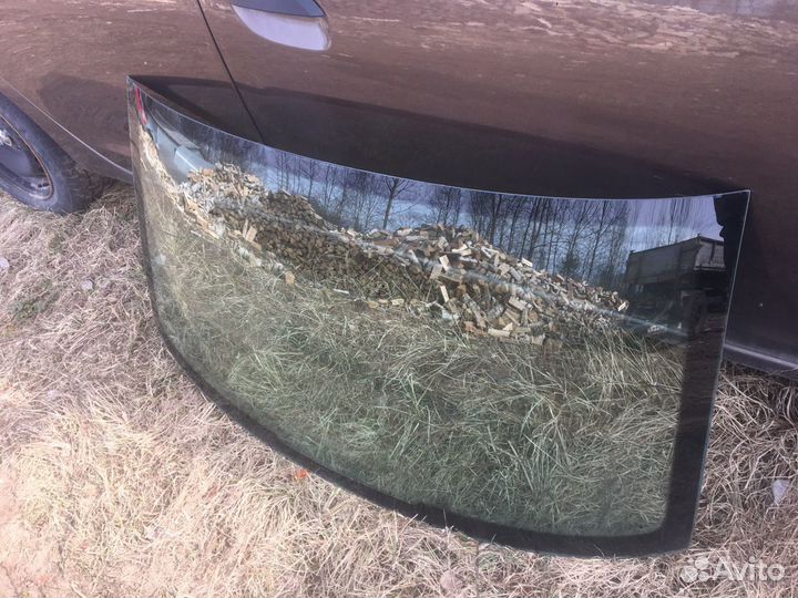 Стекло задние mazda 3 bk седан