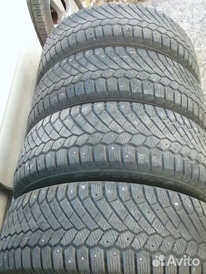 Continental ContiIceContact 225/60 R17