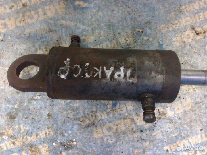 Гидроцилиндр. Трактор Мтз-80 Д 245 1997