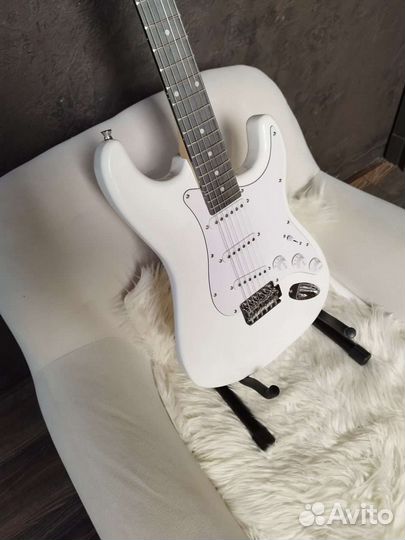 Электрогитара