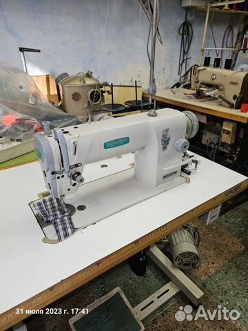 Швейная машина Зируба L818F-NH1