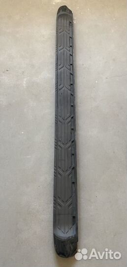 Правая подножка порога nissan patrol