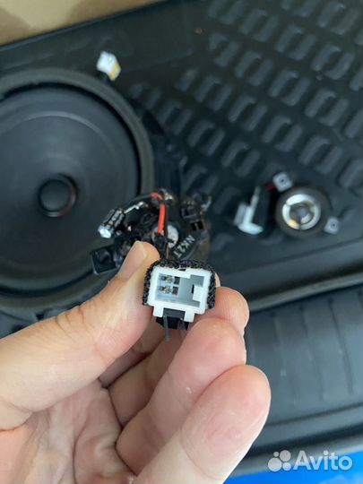 Штатные колонки hyundai creta