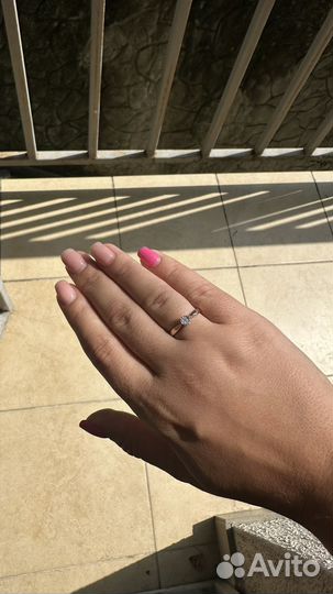 Новое Кольцо с брильянтом