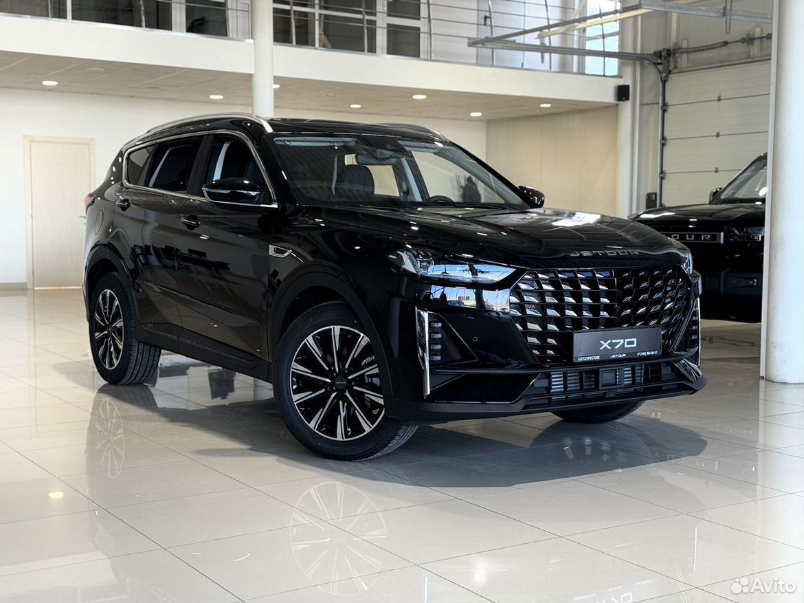 Jetour X70 Plus 1.6 AMT, 2026
