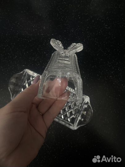 Лимонница с крышкой