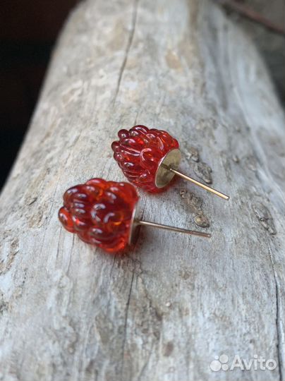 Серьги гвоздики малина из муранского стекла
