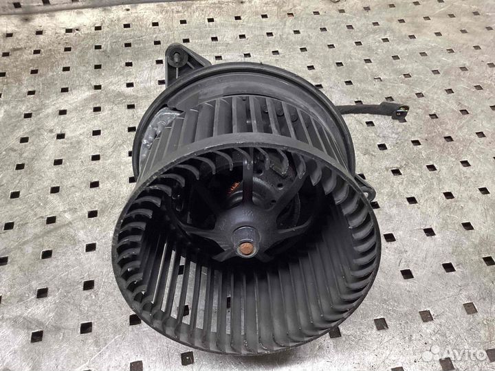 Моторчик печки Ford Mondeo