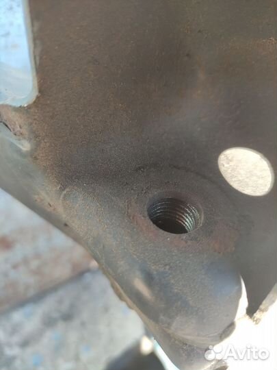 Подрамник для Mitsubishi Lancer 9