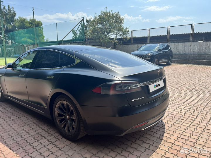 Tesla Model S AT, 2015, 68 000 км