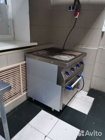 Плита с жарочным шкафом