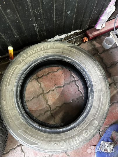 Kumho Ecowing ES01 KH27 175/65 R14