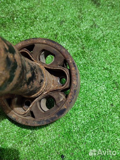 Карданный вал Mercedes w124/201