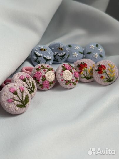 Резинки с вышивкой