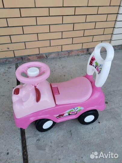 Машинка-каталка