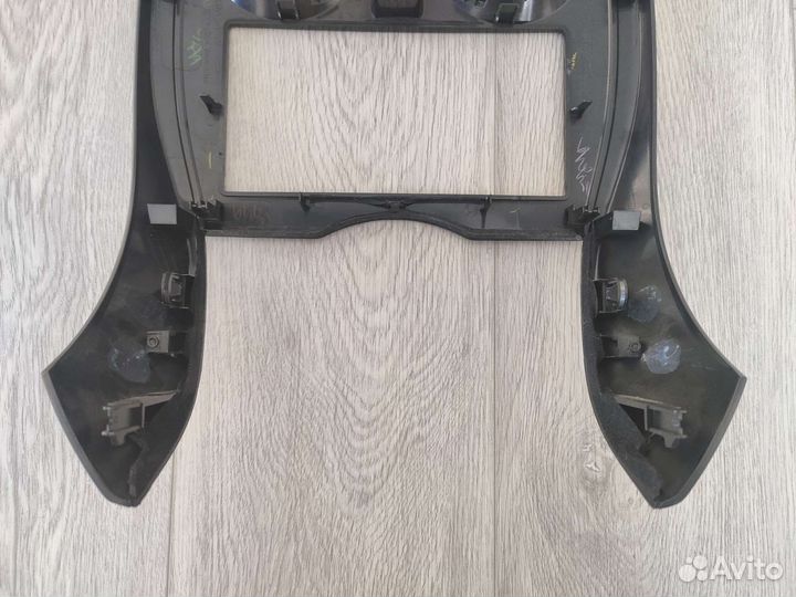 Рамка магнитолы Nissan Note E-power