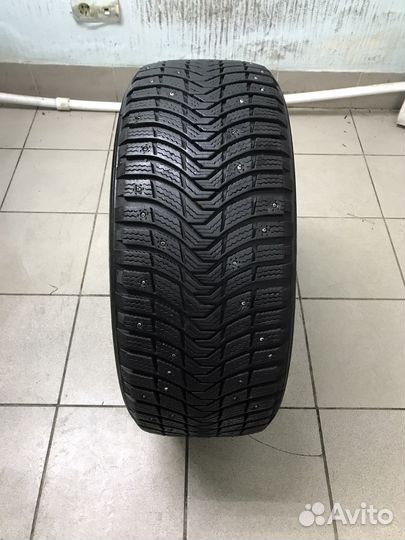 Michelin X-Ice North 3 235/50 R18