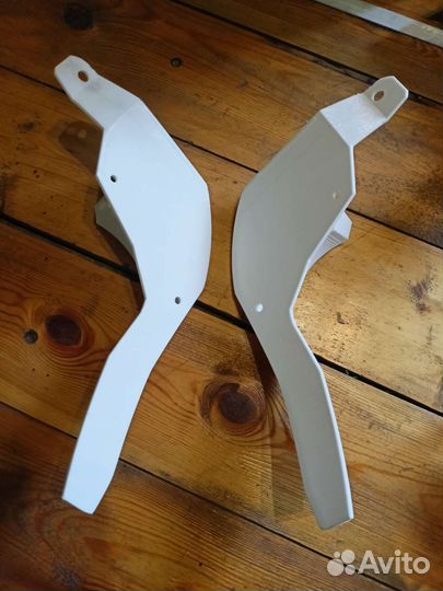 Накладка на крыло Toyota Estima