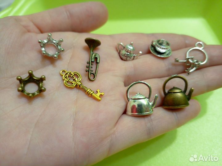 Коньки и фонарик для ватных игрушек миниатюра