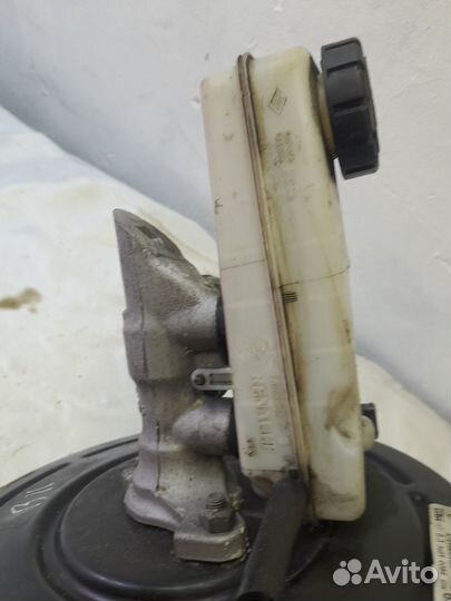 Главный тормозной цилиндр Renault Megane 3