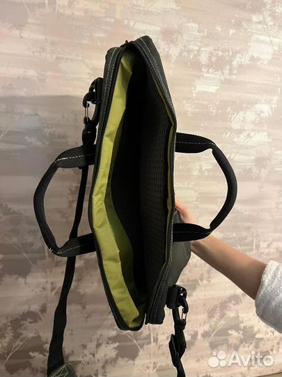 Продается сумка для ноутбука