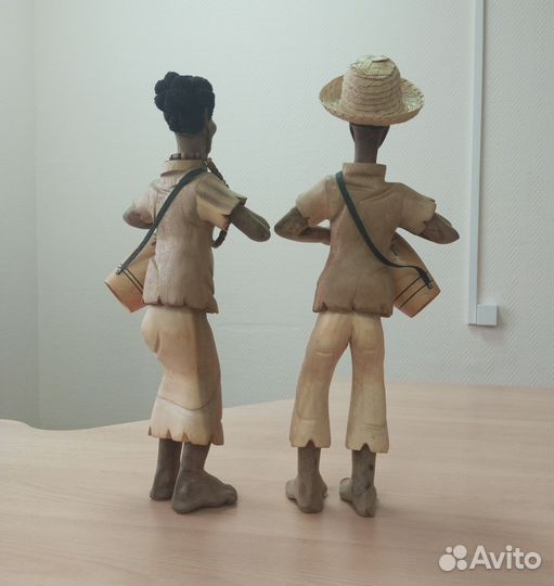 Большие статуэтки Куба