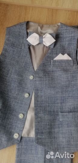 Костюм на мальчика нарядный