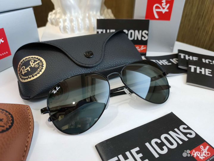 Солнцезащитные очки Ray-Ban Aviator RB8317