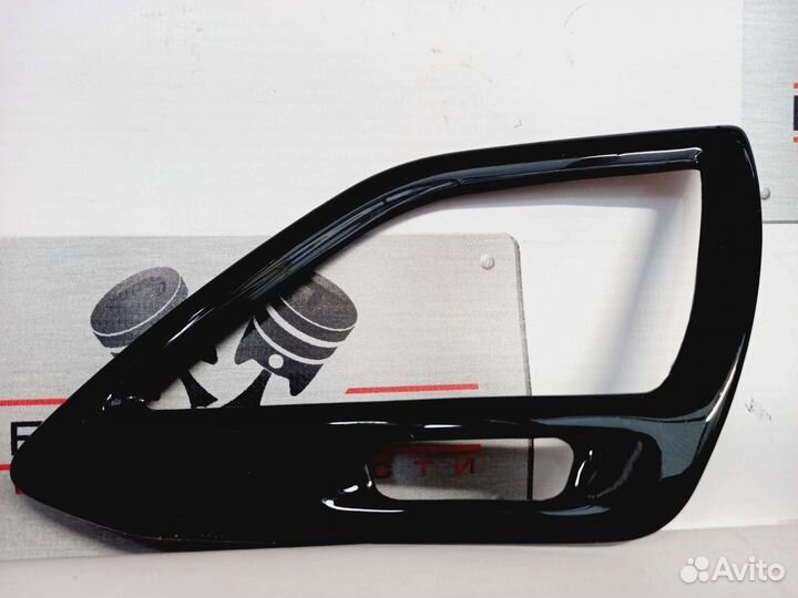 Накладки на дефлекторы Веста чёрный лак