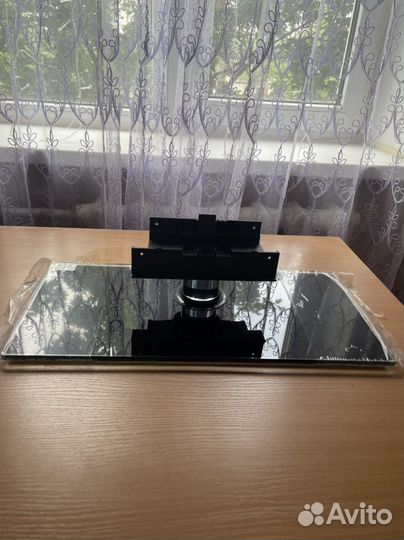 Подставка для телевизора Samsung, 40’