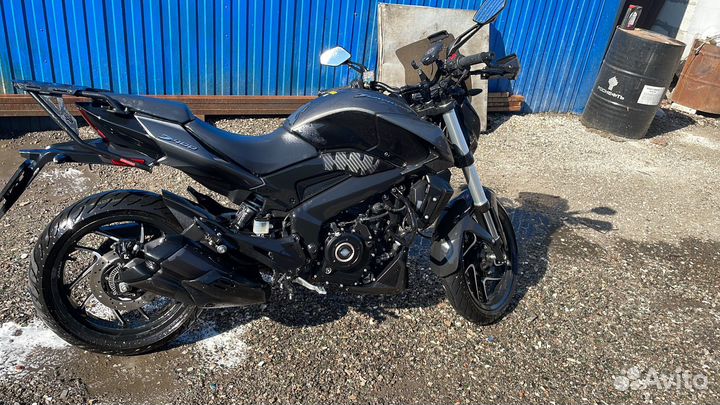 Bajaj dominar 400
